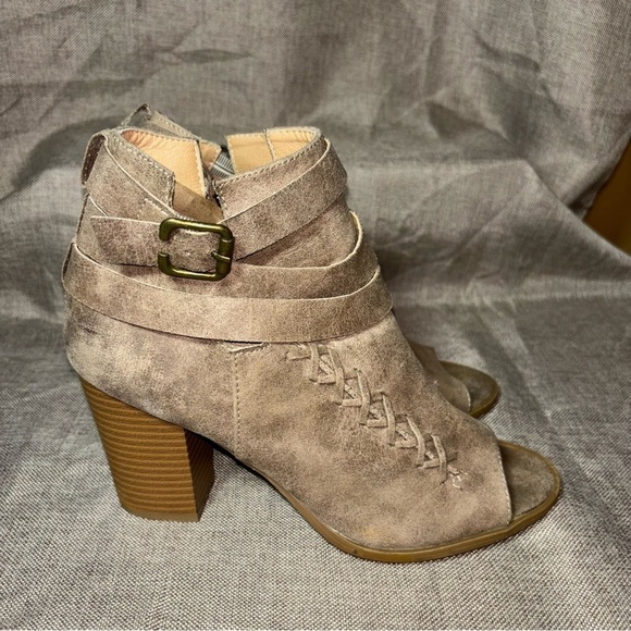 Diba True Bootie Ankle Open Toe Boots Women Tan Taupe Zip Side Buckles Size 8.5 - Picture 2 of 8